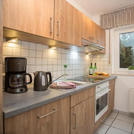 Little In Winterberg-neuastenberg Apartment *